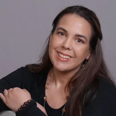 Dr.TamaraChavez-Strong_